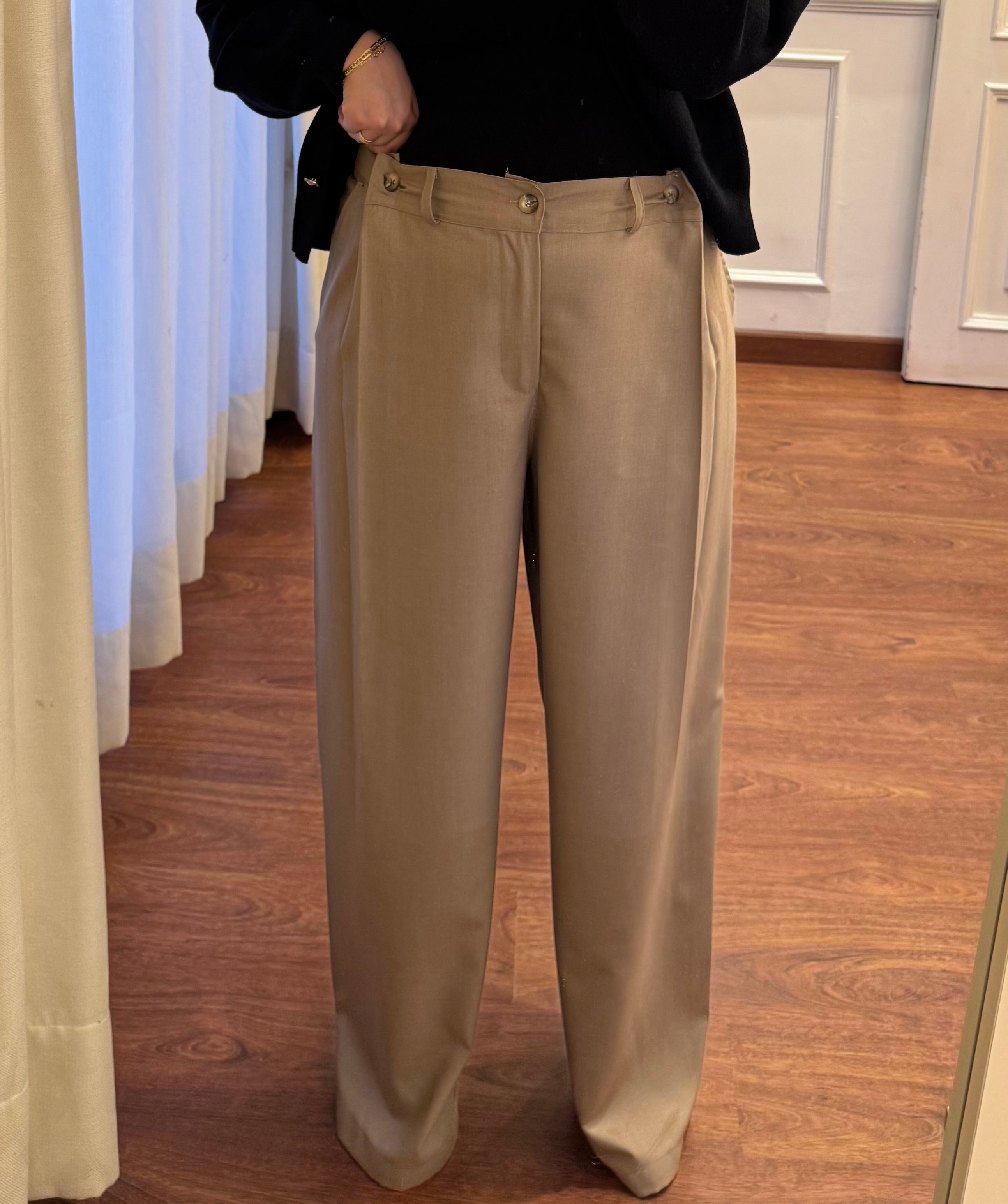 Loose-Darted Pants - Camel