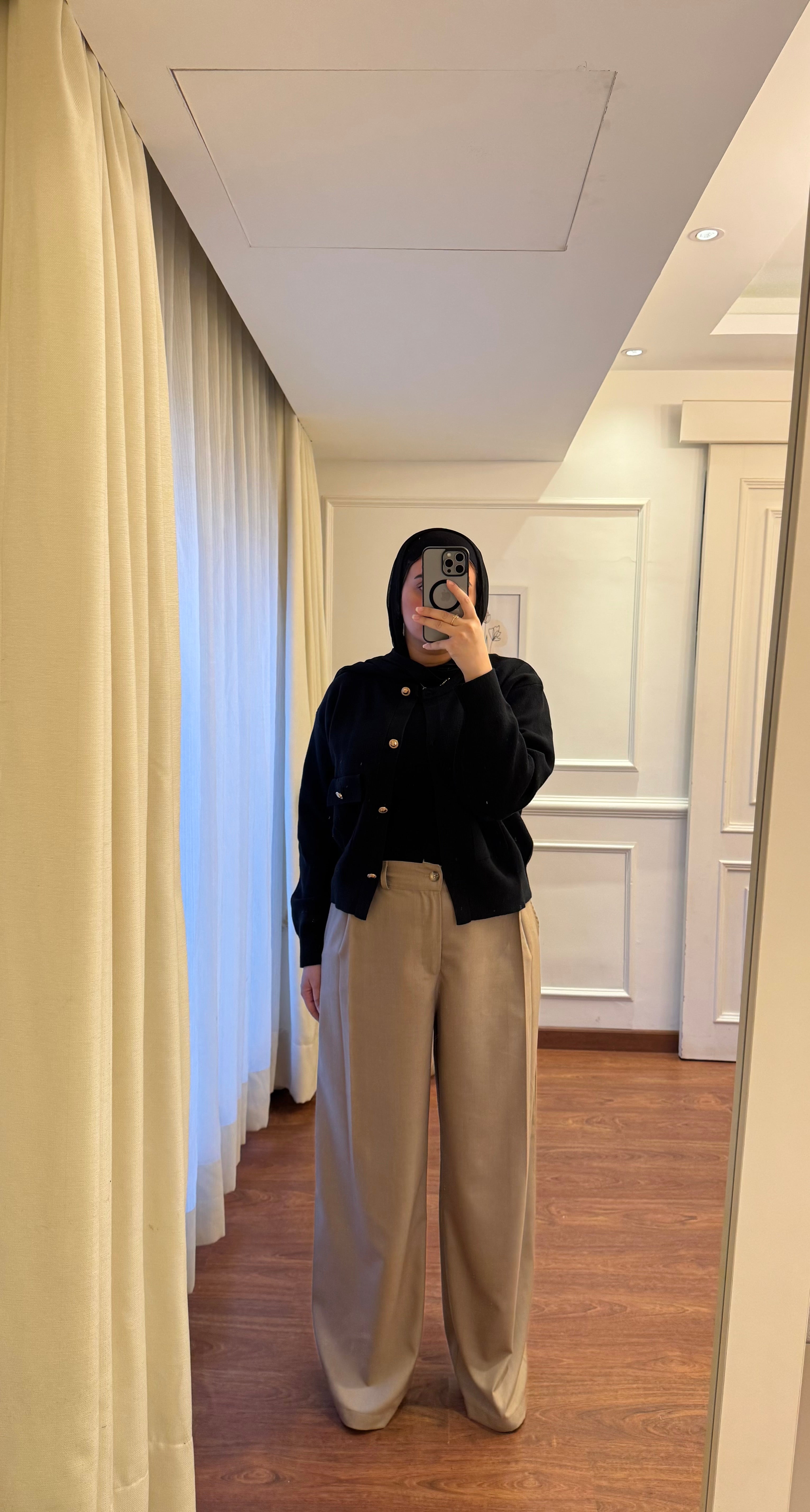 Loose-Darted Pants - Camel