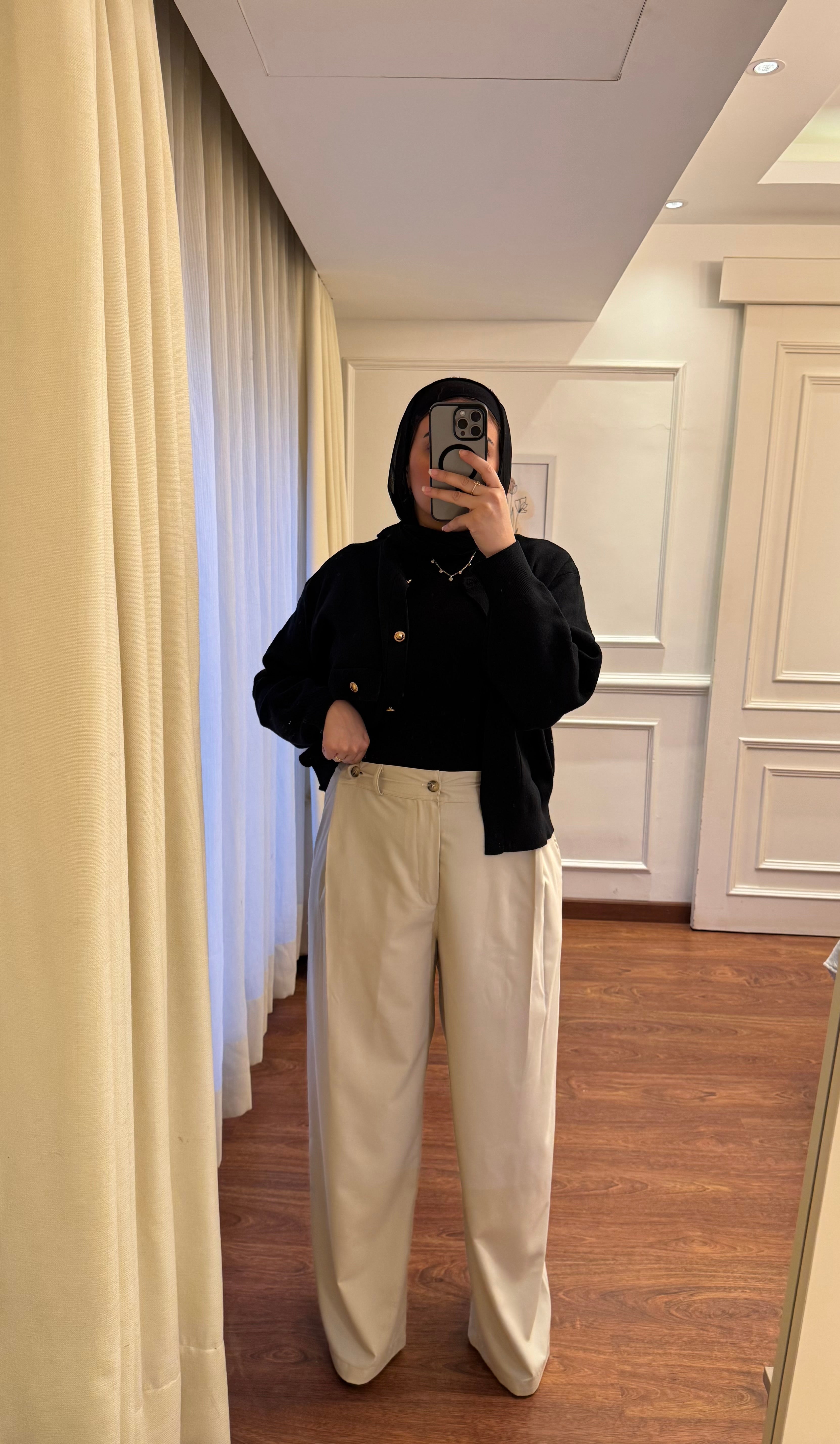 Loose-Darted Pants - Beige